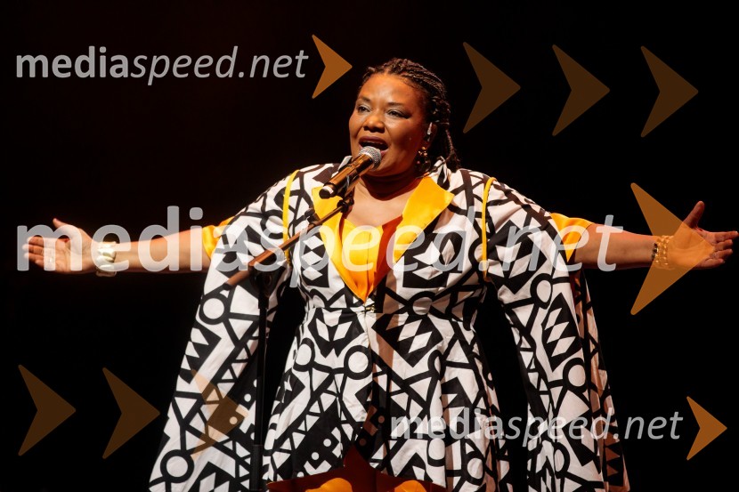  Margareth Menezes, pevkaMargareth Menezes, koncert, Ljubljana Festival