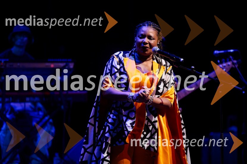  Margareth Menezes, pevkaMargareth Menezes, koncert, Ljubljana Festival