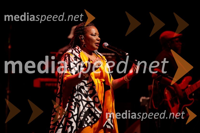  Margareth Menezes, pevkaMargareth Menezes, koncert, Ljubljana Festival