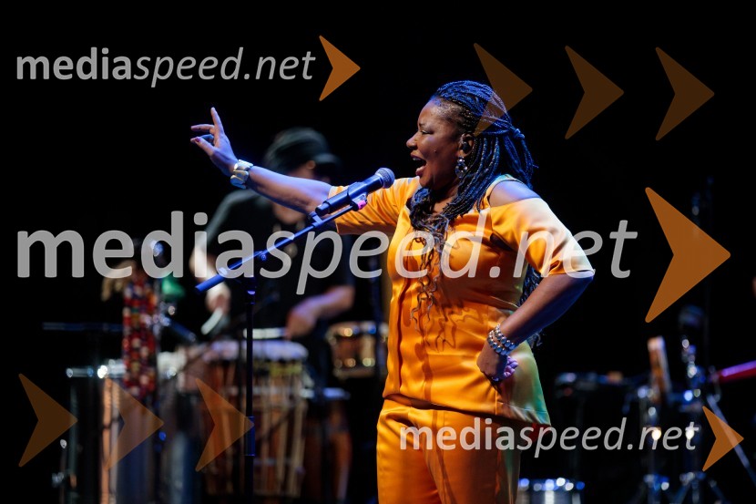  Margareth Menezes, pevkaMargareth Menezes, koncert, Ljubljana Festival