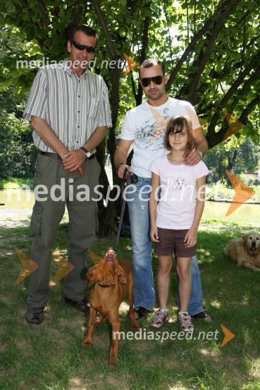 Boris Šef, mednarodni kinološki sodnik in sovoditelj na RTS ter Mato Sušac, solastnik Patricks puba ter njegova hčerka Nika1. Tačkov tek