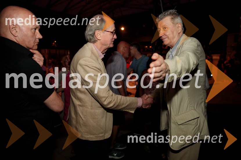  Eduardo Prisco Paraiso Ramos,  Brazilski veleposlanik v Sloveniji;  Brane Rončelj, glasbeni urednik, radijski in televizijski voditeljMargareth Menezes, koncert, Ljubljana Festival