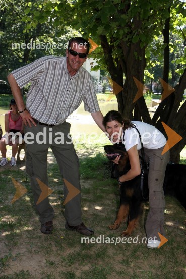 Boris Šef, mednarodni kinološki sodnik in sovoditelj na RTS in Natalija Bratkovič, voditeljica na televiziji RTS Maribor  	 
1. Tačkov tek