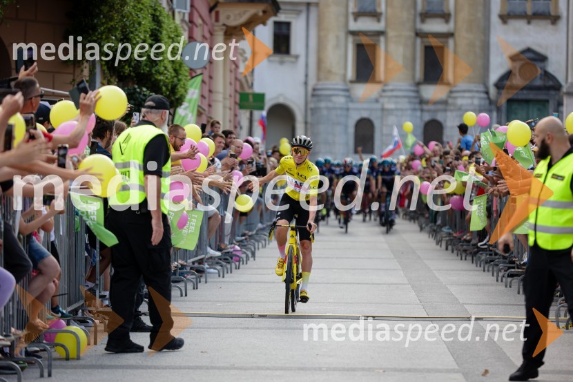 Sprejem Tadeja Pogačarja v Ljubljani