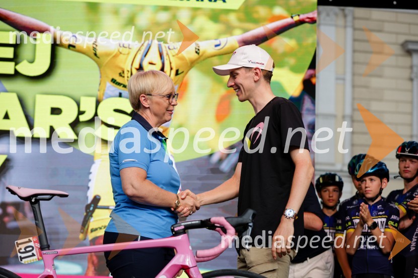 dr. Nataša Pirc Musar, predsednica Republike Slovenije;  Tadej Pogačar, kolesarSprejem Tadeja Pogačarja v Ljubljani