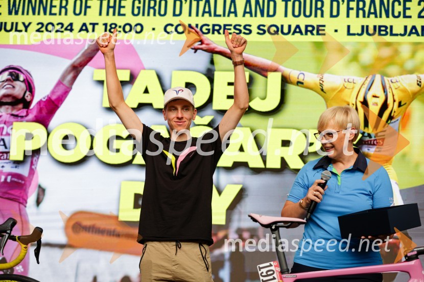  Tadej Pogačar, kolesar; dr. Nataša Pirc Musar, predsednica Republike SlovenijeSprejem Tadeja Pogačarja v Ljubljani