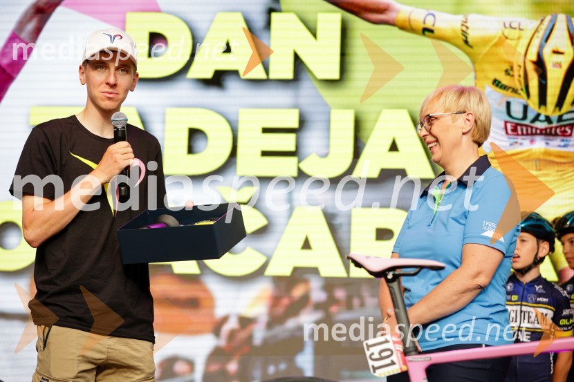  Tadej Pogačar, kolesar; dr. Nataša Pirc Musar, predsednica Republike SlovenijeSprejem Tadeja Pogačarja v Ljubljani