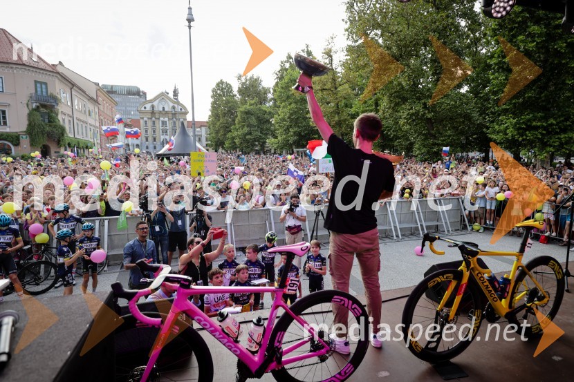  Tadej Pogačar, kolesarSprejem Tadeja Pogačarja v Ljubljani