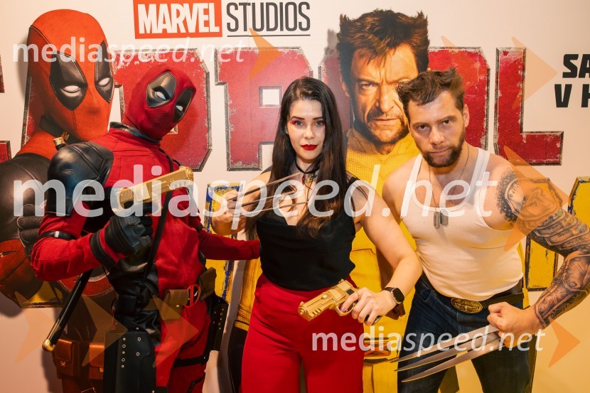  Matic  Gaiser, cosplayer, costumer;  Simona Bračun Rok, Cineplexx;  Jurij K. KoyaVečer superjunakov s filmom Deadpool & Wolverine v Cineplexx Ljubljana