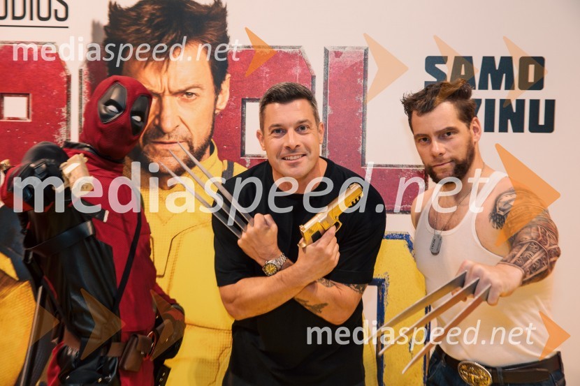  Matic  Gaiser, cosplayer, costumer;  Klemen Bučan, radijski voditelj, stand-up komik, DJ;  Kaja Kočevar- Kaya Solo, vlogerkaVečer superjunakov s filmom Deadpool & Wolverine v Cineplexx Ljubljana