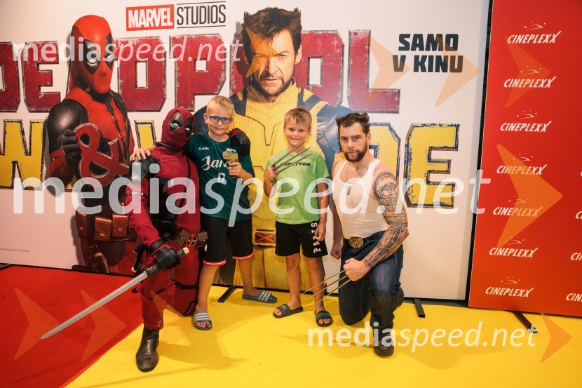  Matic  Gaiser, cosplayer, costumer;  ... ;  ... ;  Kaja Kočevar- Kaya Solo, vlogerkaVečer superjunakov s filmom Deadpool & Wolverine v Cineplexx Ljubljana