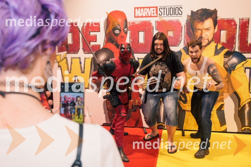  Matic  Gaiser, cosplayer, costumer;  ... ;  Jurij K. KoyaVečer superjunakov s filmom Deadpool & Wolverine v Cineplexx Ljubljana