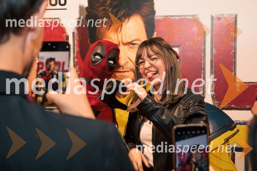  Matic  Gaiser, cosplayer, costumer;  Kaja Kočevar- Kaya Solo, vlogerkaVečer superjunakov s filmom Deadpool & Wolverine v Cineplexx Ljubljana