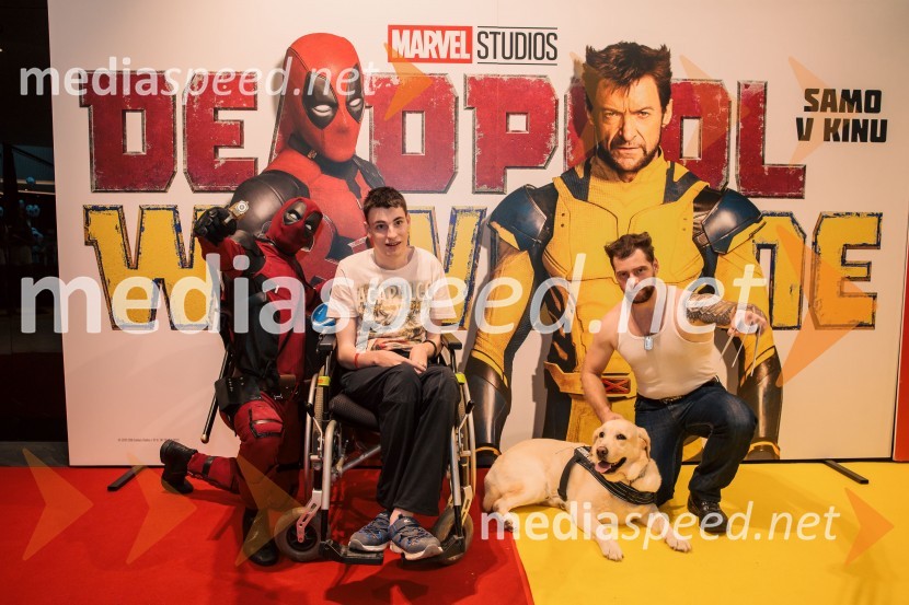  Matic  Gaiser, cosplayer, costumer;  ... ;  Jurij K. KoyaVečer superjunakov s filmom Deadpool & Wolverine v Cineplexx Ljubljana