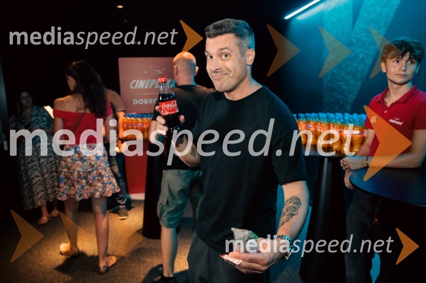  Klemen Bučan, radijski voditelj, stand-up komik, DJVečer superjunakov s filmom Deadpool & Wolverine v Cineplexx Ljubljana