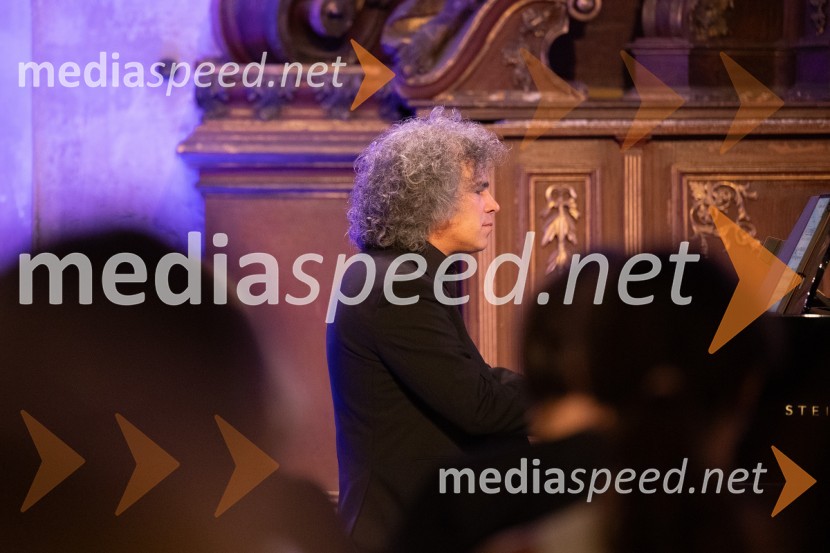  Christoph  Berner, pianistMartina Janková in Christoph Berner na Ljubljana Festivalu