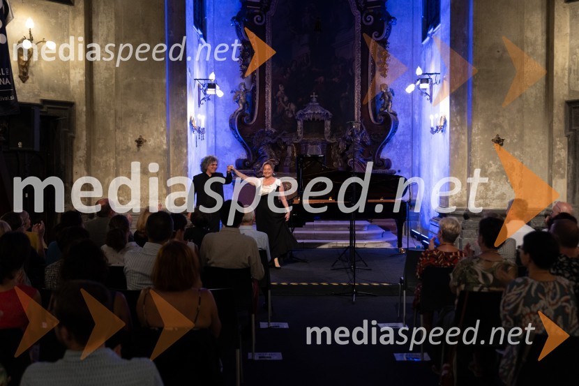  Christoph  Berner, pianist;  Martina  Janková, sopranistkaMartina Janková in Christoph Berner na Ljubljana Festivalu