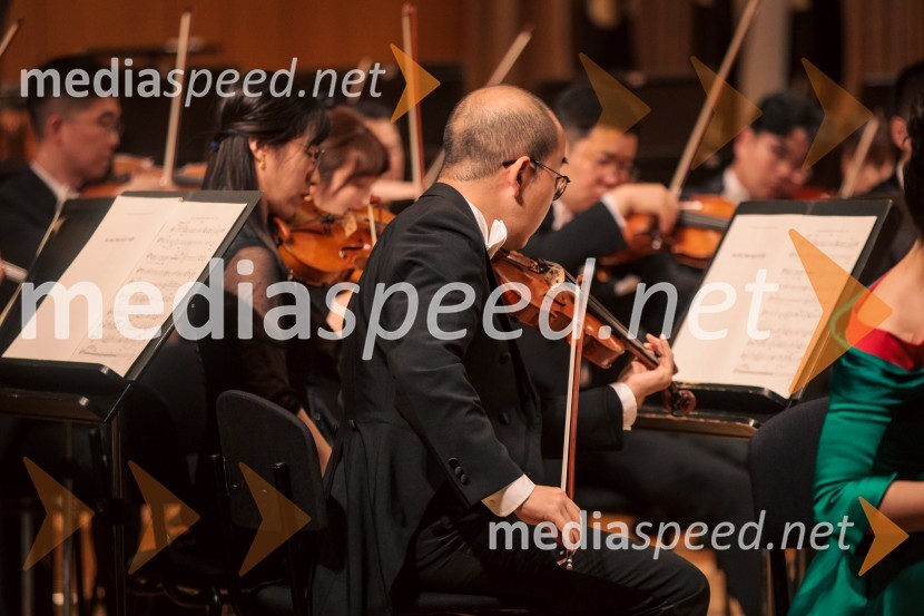 Simfonični orkester iz Ningboja na Ljubljana Festivalu