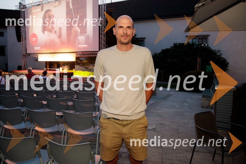  Marko Šantić, režiserOdrešitev za začetnike, predpremiera filma Sonje Prosenc