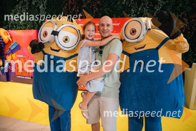  Žaža Livija Müller;  Matevž Müller, igralecJaz, baraba 4, premiera v Cineplexx Ljubljana