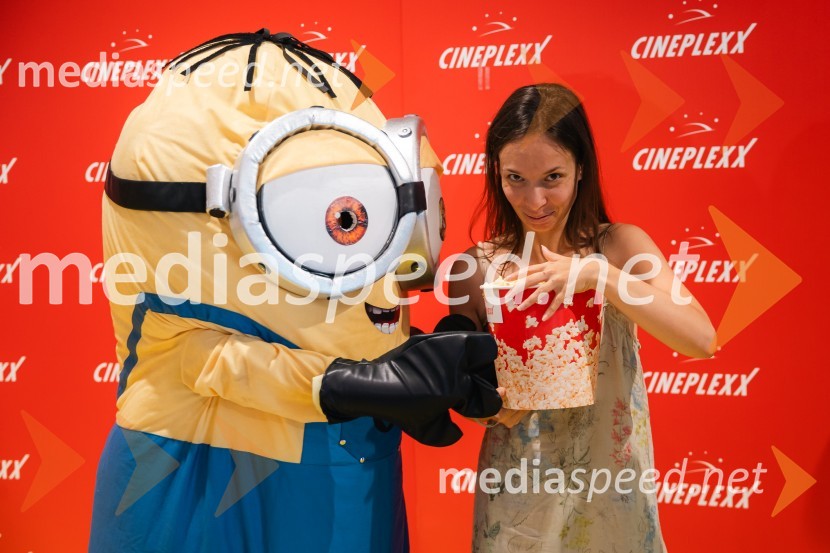  Maša Tiselj, sinhronizatorka, igralkaJaz, baraba 4, premiera v Cineplexx Ljubljana