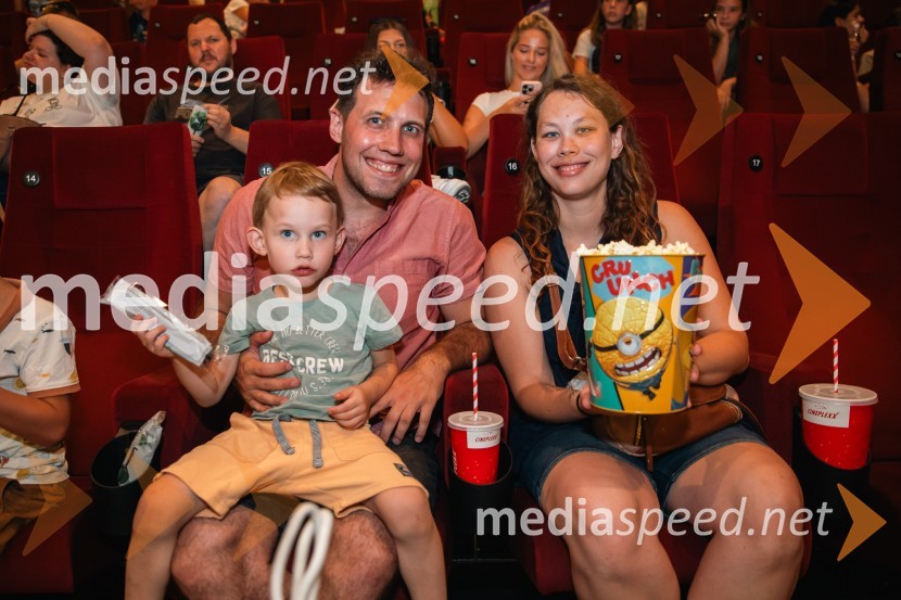  ... ;  Žiga Bunič, igralec;  ... Jaz, baraba 4, premiera v Cineplexx Ljubljana