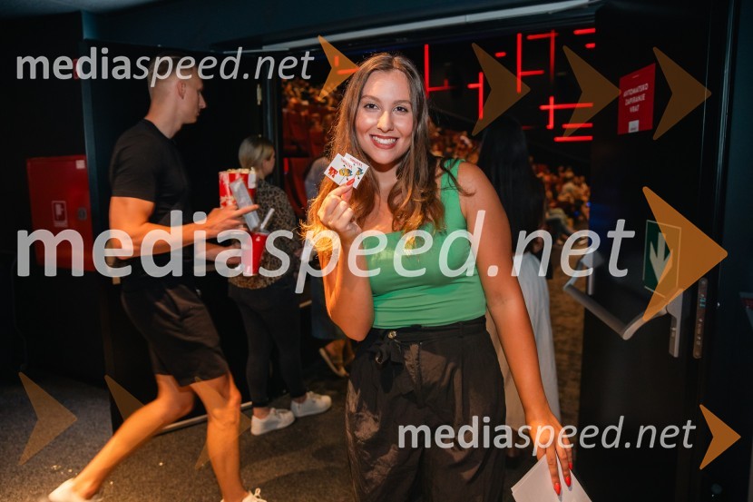  Lara Tošić, radijska voditeljicaJaz, baraba 4, premiera v Cineplexx Ljubljana