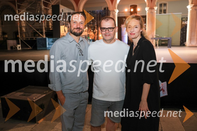  Vicko Bilandžić, Ravnatelj festivala Splitsko ljeto;  Alan Kavčič, predstavnik za odnose z javnostmi SNG Maribor;  Valentina Turcu, koreografinja in baletna solistkaBalet Gospa Bovary na Splitskem poletnem festivalu