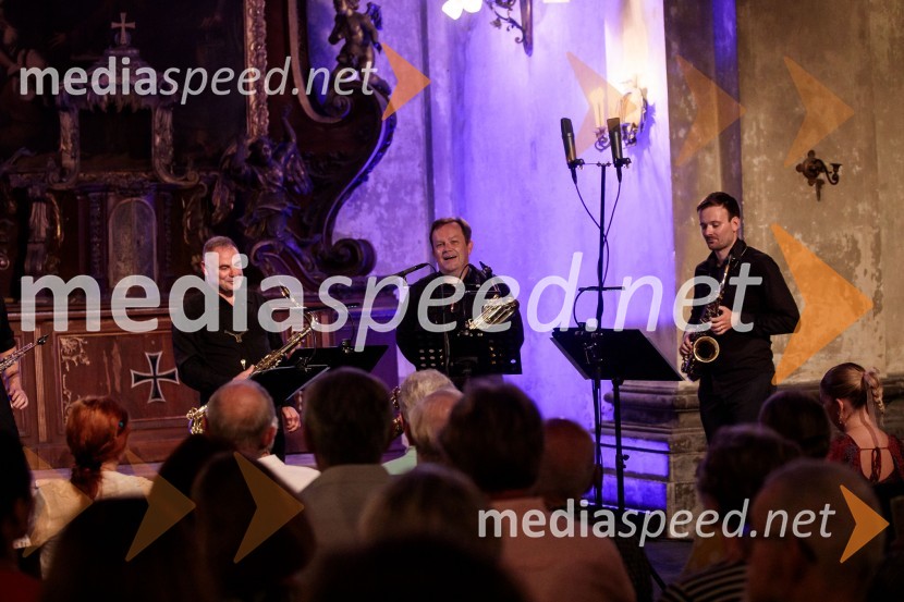 prof. Matjaž Drevenšek, saksofonist;  Dejan Prešiček, baritonski saksofon, 4 Saxess Ensemble;  Oskar Laznik, altovski saksofon, 4 Saxess EnsembleKvartet saksofonov Ensemble 4Saxess na Ljubljana Festivalu