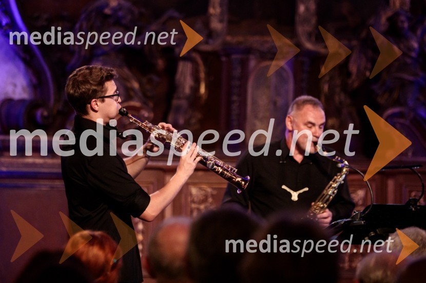  Andrej Omejc, sopranski saksofon, 4 Saxess Ensemble; prof. Matjaž Drevenšek, saksofonistKvartet saksofonov Ensemble 4Saxess na Ljubljana Festivalu