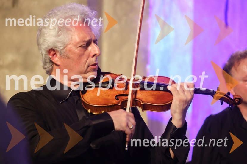  Gary Levinson, violinistViolinist Gary Levinson in prijatelji na 72. Ljubljana Festivalu