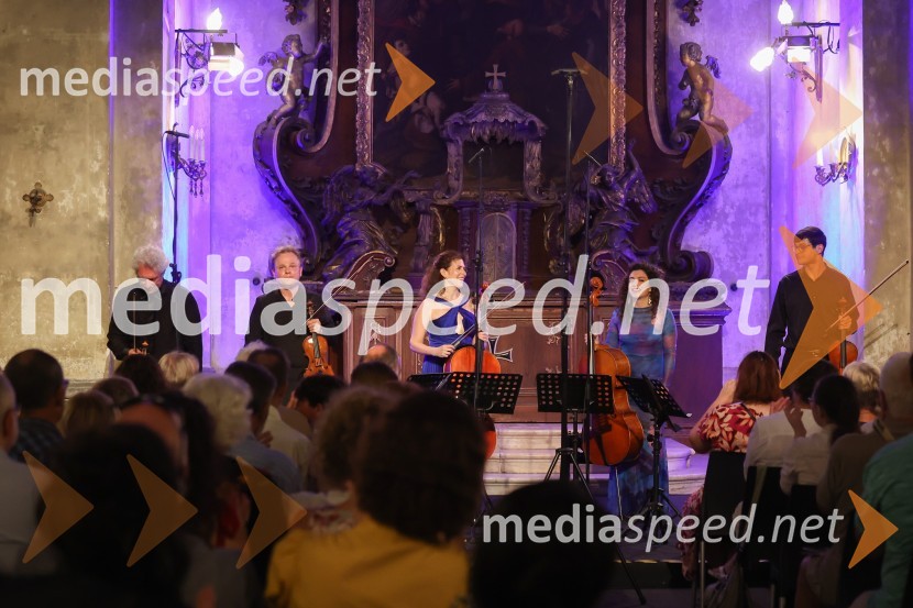  Gary Levinson, violinist;  Anton Iljunin, violinist;  Inbal Segev, violončelo;  Ani Aznavoorian, violončelo;  Adam Savage, violaViolinist Gary Levinson in prijatelji na 72. Ljubljana Festivalu