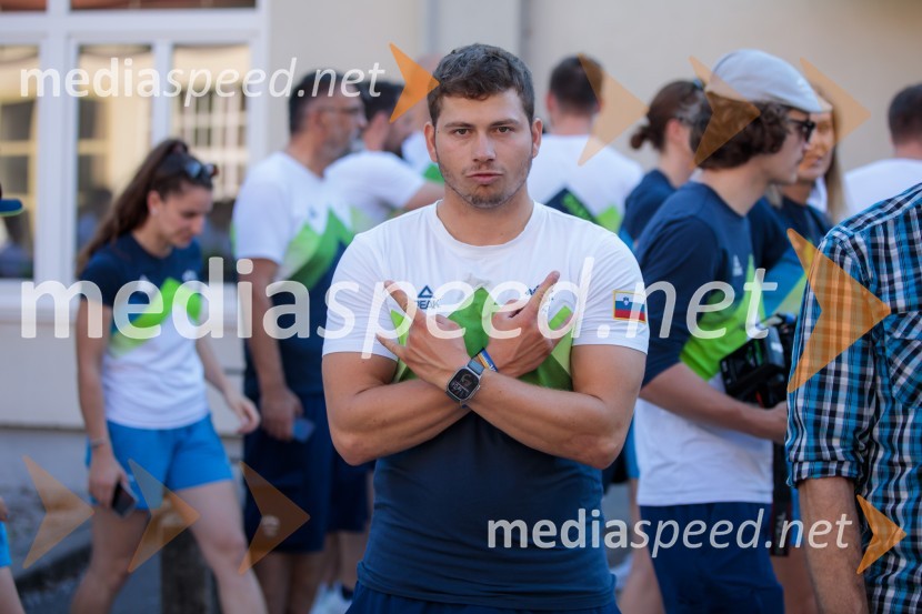  Toni Vodišek, kajtarSprejem slovenskih olimpijcev na Kongresnem trgu