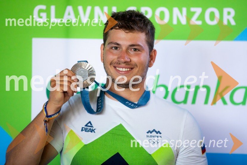  Toni Vodišek, kajtarSprejem slovenskih olimpijcev na Kongresnem trgu