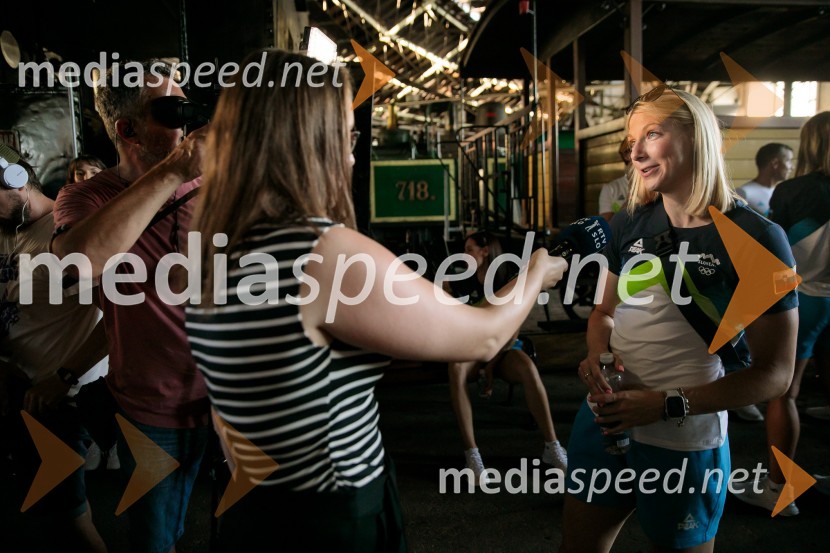  Tamara Mavsar, rokometašicaSprejem slovenskih olimpijcev na Kongresnem trgu