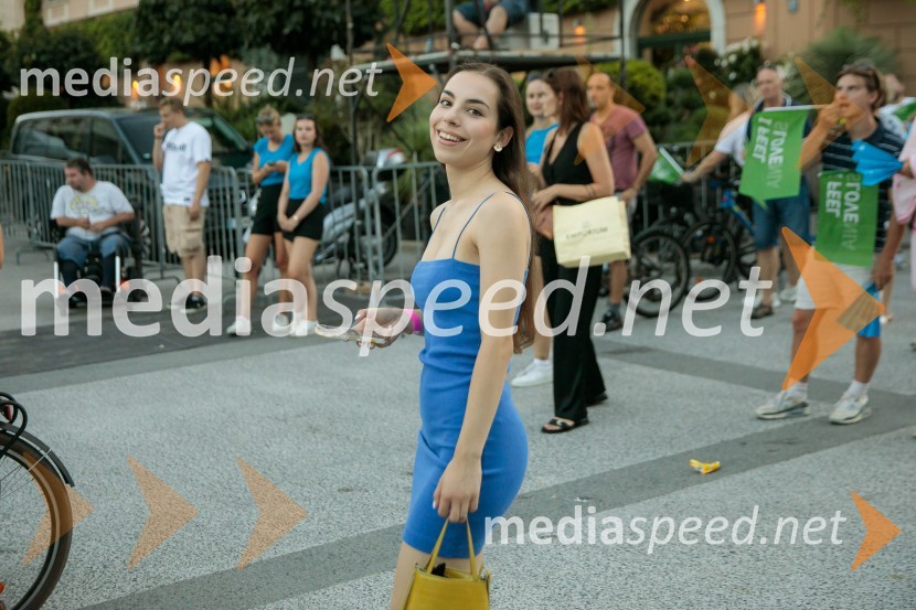   Anastasija Jović , novinarka, POP TVSprejem slovenskih olimpijcev na Kongresnem trgu