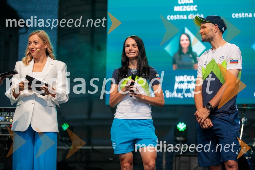  Anja Hlača Ferjančič, novinarka, RTV;  Urša Pintar, kolesarka;  Luka Mezgec, kolesarSprejem slovenskih olimpijcev na Kongresnem trgu