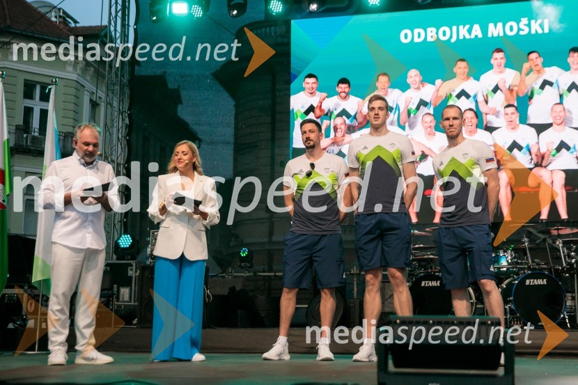  Aleš Smrekar, novinar in dnevni urednik Val202;  Anja Hlača Ferjančič, novinarka, RTV;  Dejan  Vinčić, odbojkar;  Sašo  Štalekar, odbojkar;  Tine Urnaut, odbojkarSprejem slovenskih olimpijcev na Kongresnem trgu
