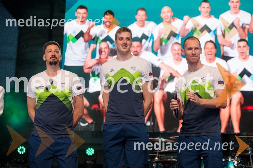  Dejan  Vinčić, odbojkar;  Sašo  Štalekar, odbojkar;  Tine Urnaut, odbojkar;  Jan Oblak, nogometašSprejem slovenskih olimpijcev na Kongresnem trgu