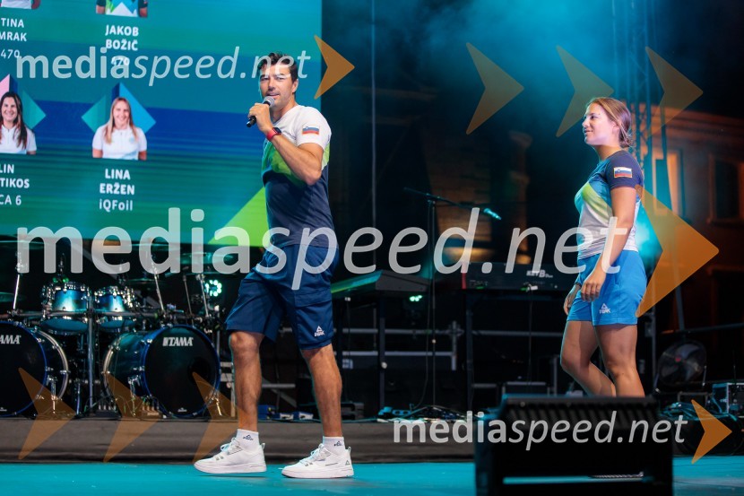  Žan  Luka Zelko, jadralec;  Lin Pletikos, jadralkaSprejem slovenskih olimpijcev na Kongresnem trgu