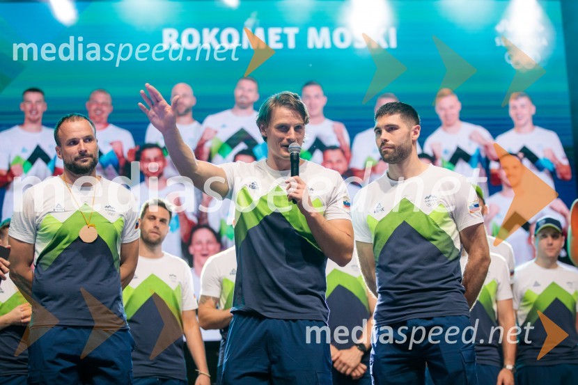  Uroš Zorman, trener, Slovenska rokometna reprezentanca;  Jure Dolenec, rokometaš;  Blaž Janc, rokometašSprejem slovenskih olimpijcev na Kongresnem trgu