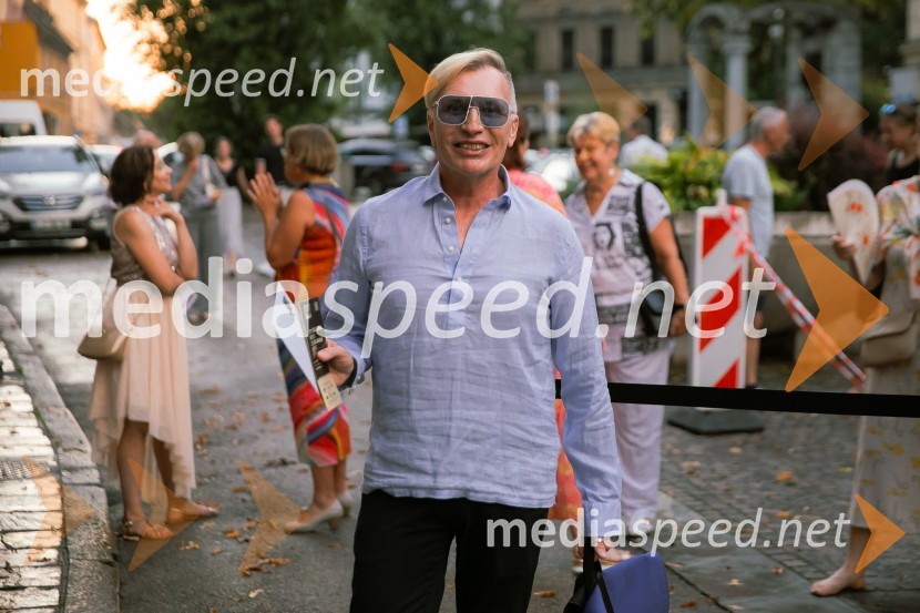   Igor  Jelen-Iggy, Hiša umetnosti IGEN CeljeMarko Hatlak in Nuška Drašček na 72. Ljubljana Festivalu