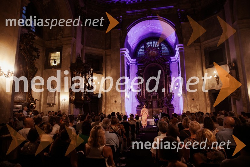 Marko Hatlak in Nuška Drašček na 72. Ljubljana Festivalu