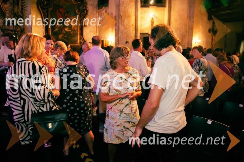  ... ;  Marko Hatlak, harmonikarMarko Hatlak in Nuška Drašček na 72. Ljubljana Festivalu