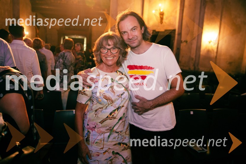  ... ;  Marko Hatlak, harmonikarMarko Hatlak in Nuška Drašček na 72. Ljubljana Festivalu