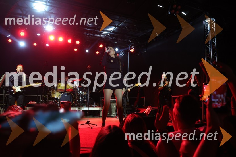  Severina Vučković, pevkaSeverina navdušila na festivalu Letni oder Ruše