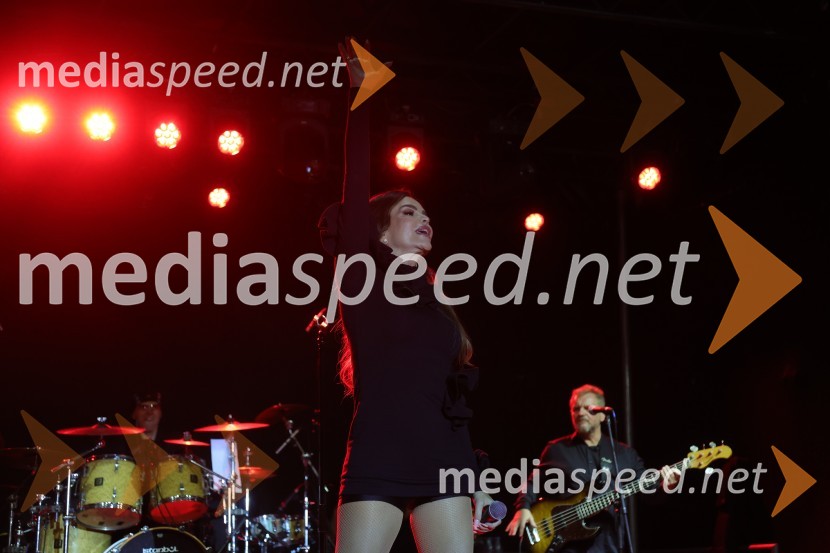  Severina Vučković, pevkaSeverina navdušila na festivalu Letni oder Ruše