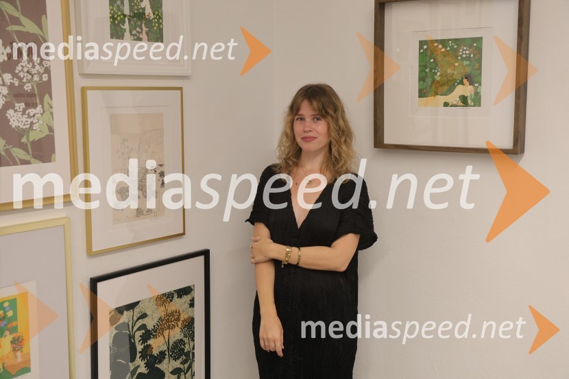  Alja Horvat, oblikovalka in ilustratorka Odprtje nove razstave ilustratorke Alje Horvat