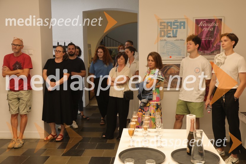 Odprtje nove razstave ilustratorke Alje Horvat