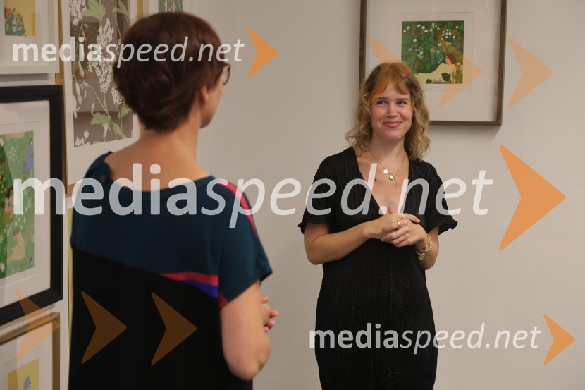  Alja Horvat, oblikovalka in ilustratorka Odprtje nove razstave ilustratorke Alje Horvat